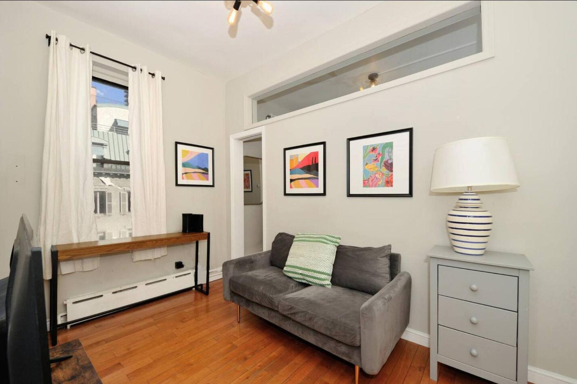 Urban Sunshine Cozy 1-Bedroom In Nycs Heart ニューヨーク エクステリア 写真